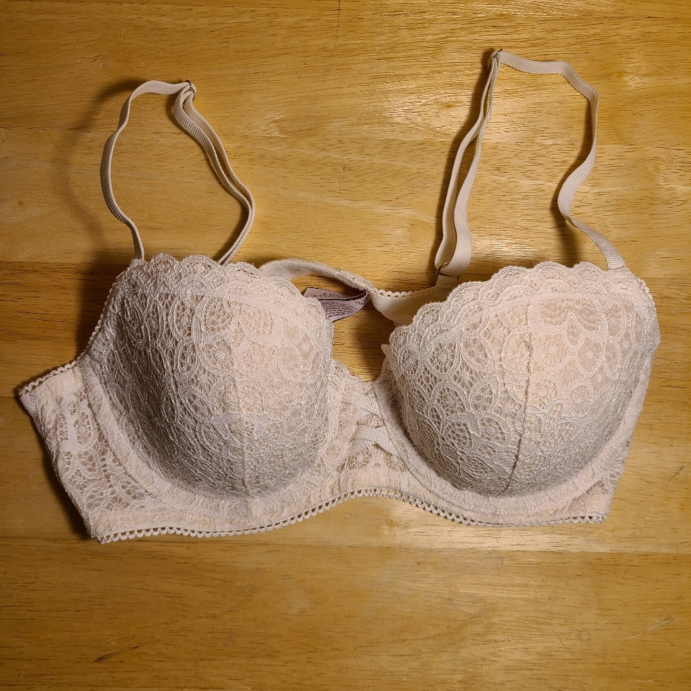 Victoria's Secret Dream Angels lightly lined bra - cream/nude